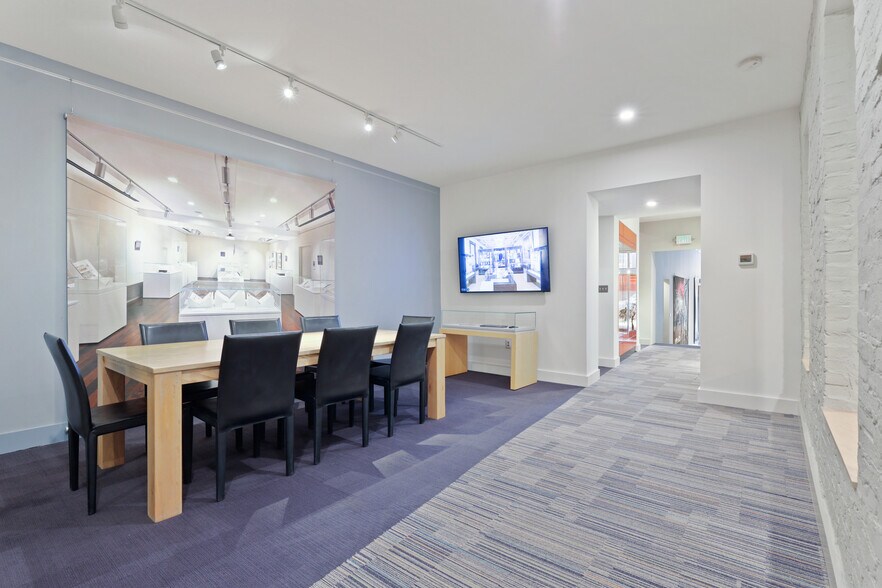 More Photos Of 1019 Cathedral St, Baltimore Office Residential For Sale