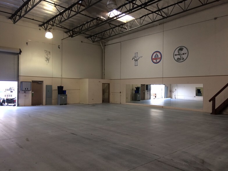 More Photos Of 11981 Jack Benny Dr, Rancho Cucamonga Warehouse For Lease