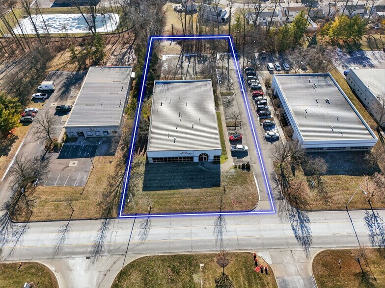 More Photos Of 2185-2187 E Citygate Dr, Columbus Light Distribution For Sale