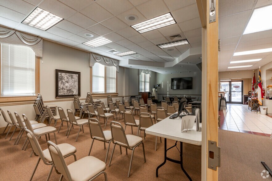 More Photos Of 131 S Main St, Mount Holly Loft Creative Space For Sale