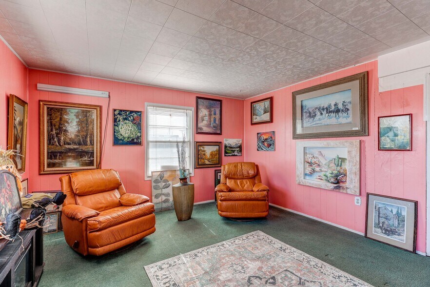 More Photos Of 75 N Market St, Keenesburg Storefront For Sale