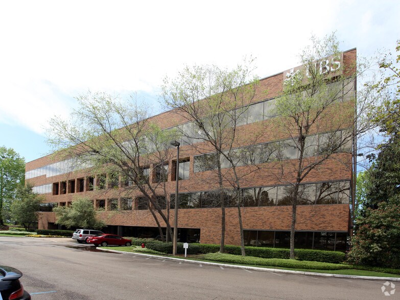 6360 I55 N, Jackson, MS 39211 Office For Lease