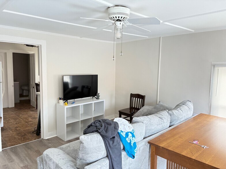 More Photos Of 328 Milton Ave, Ballston Spa Apartments For Sale