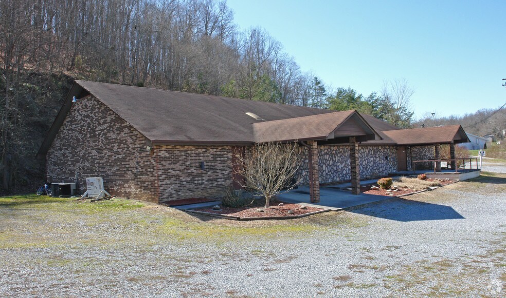 Primary Photo Of 4954 Fort Henry Dr, Kingsport Religious Facility For Sale