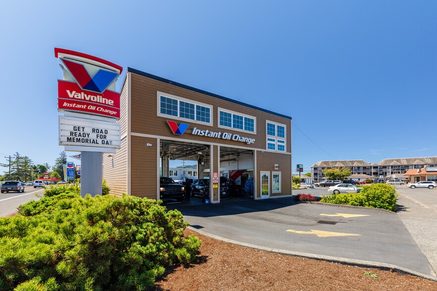 More Photos Of 1109 S Holladay Dr, Seaside Auto Repair For Sale