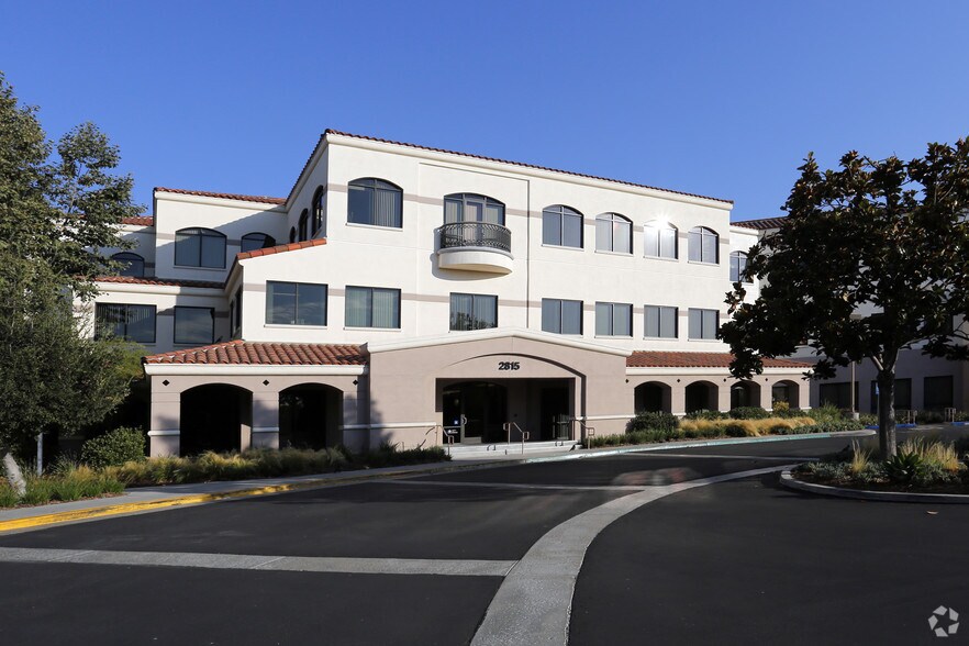 More Photos Of 2815 Townsgate Rd, Westlake Village Office Residential For Lease