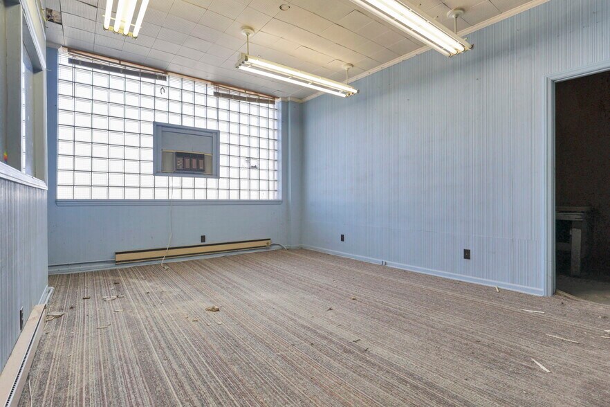 More Photos Of 435 N Elizabeth St, Lima Warehouse For Sale