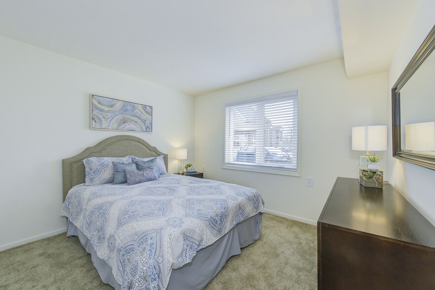 More Photos Of 1201 Carson Way, Greenwood Apartments For Lease