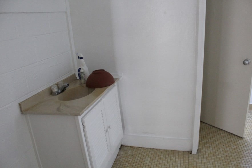 More Photos Of 3264 Howell Cir, Duluth Religious Facility For Sale