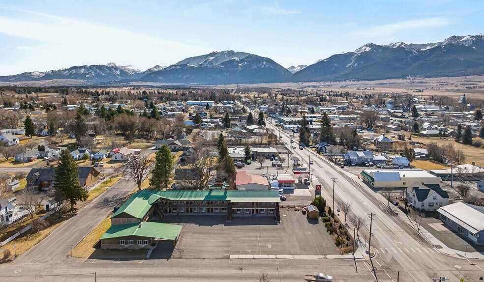 More Photos Of 102 E Greenwood St, Enterprise Hotel For Sale