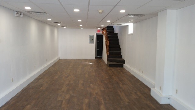 More Photos Of 115-117 South St, Plainville Storefront Retail Office For Lease