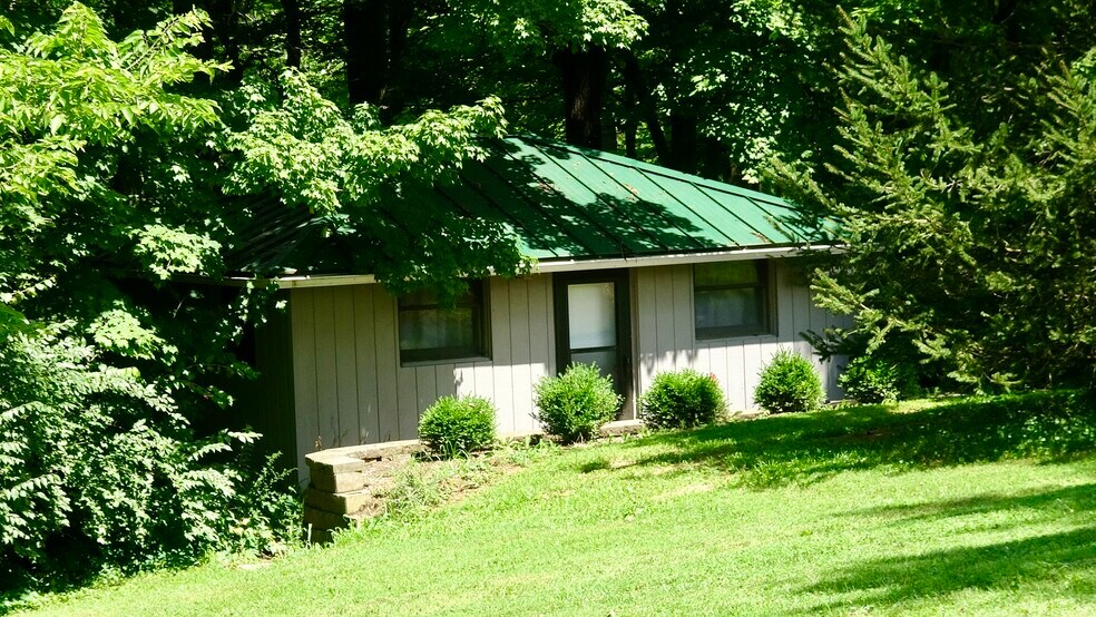 More Photos Of 1259 Swann Beatty Rd, Camden Lodge Meeting Hall For Sale