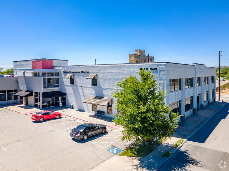 Primary Photo Of 1123 N Main Ave, San Antonio Medical For Lease