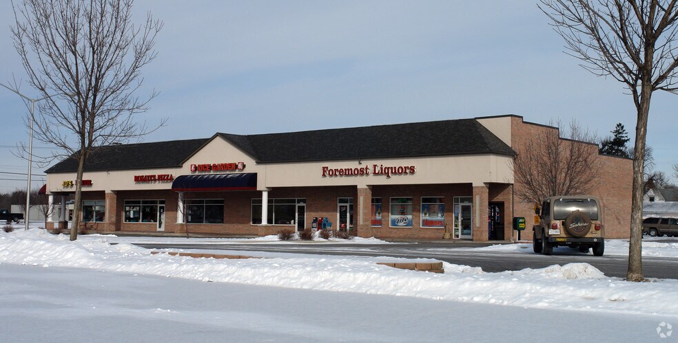 More Photos Of 1403 S Lake Park Ave, Hobart Unknown For Lease