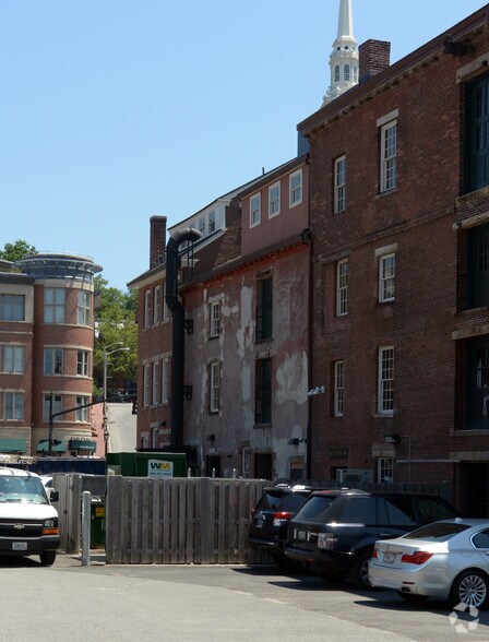 More Photos Of 3-7 Steeple St, Providence Office For Sale