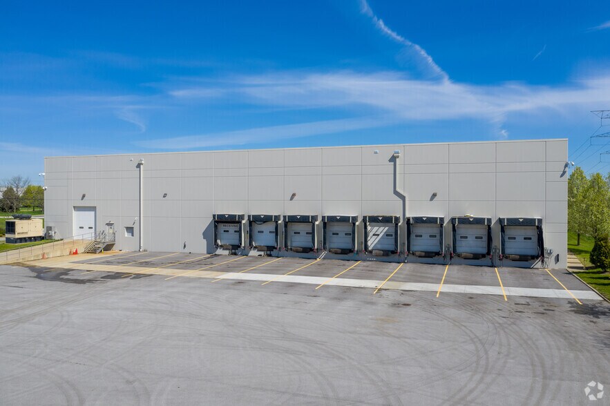 More Photos Of 18501 Northstar Ct, Tinley Park Food Processing For Sale