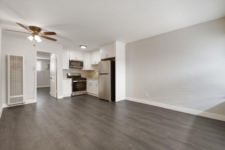More Photos Of 1911 W 2nd St, Los Angeles Apartments For Sale