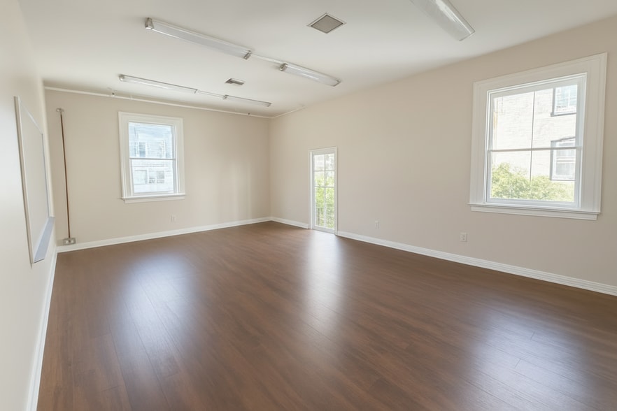 More Photos Of 1362 Post St, San Francisco Schools For Lease