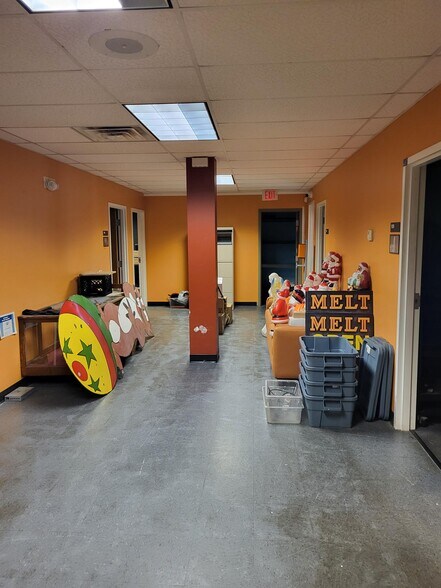 More Photos Of 3500 St Clair Ave, Cleveland Flex For Lease