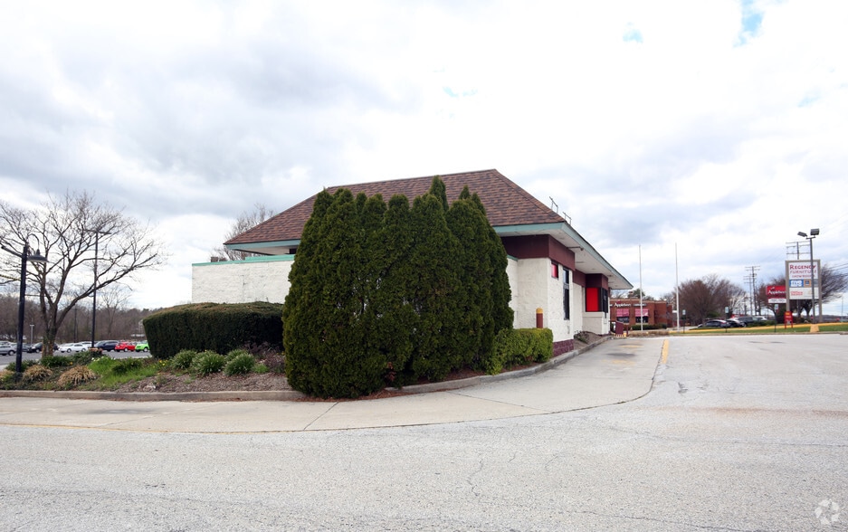 More Photos Of 6447 Baltimore National Pike, Baltimore Fast Food For Lease