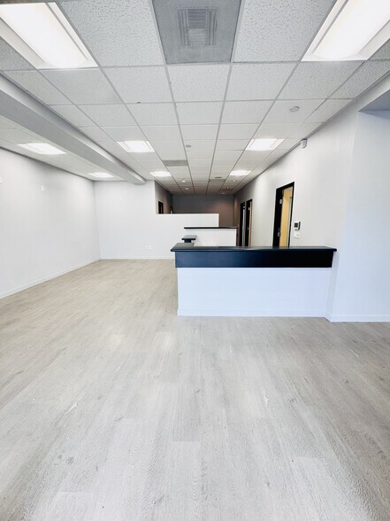 More Photos Of 588-590 Washington Blvd, Marina Del Rey Freestanding For Lease
