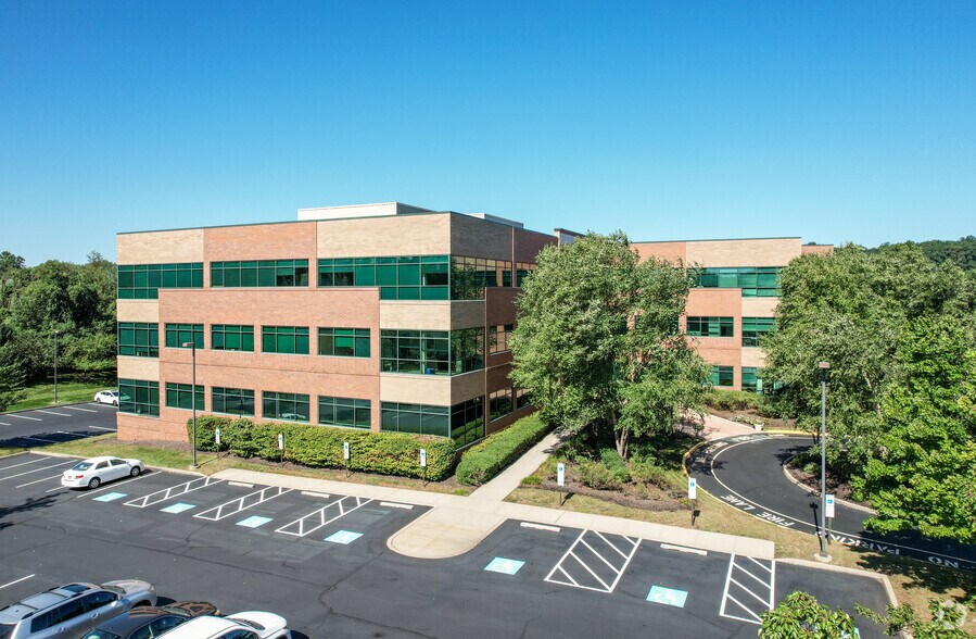 Primary Photo Of 900 Northbrook Dr, Feasterville Trevose Office For Lease