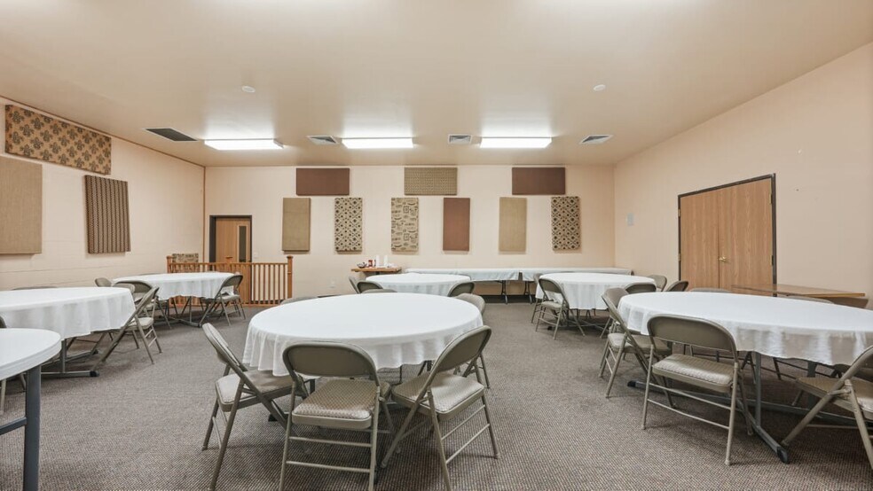 More Photos Of 210 Superior Ave, Tomah Bowling Alley For Sale