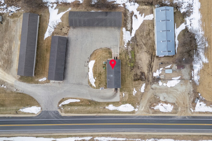 More Photos Of 1275 Margaret st, Markesan Storefront For Sale