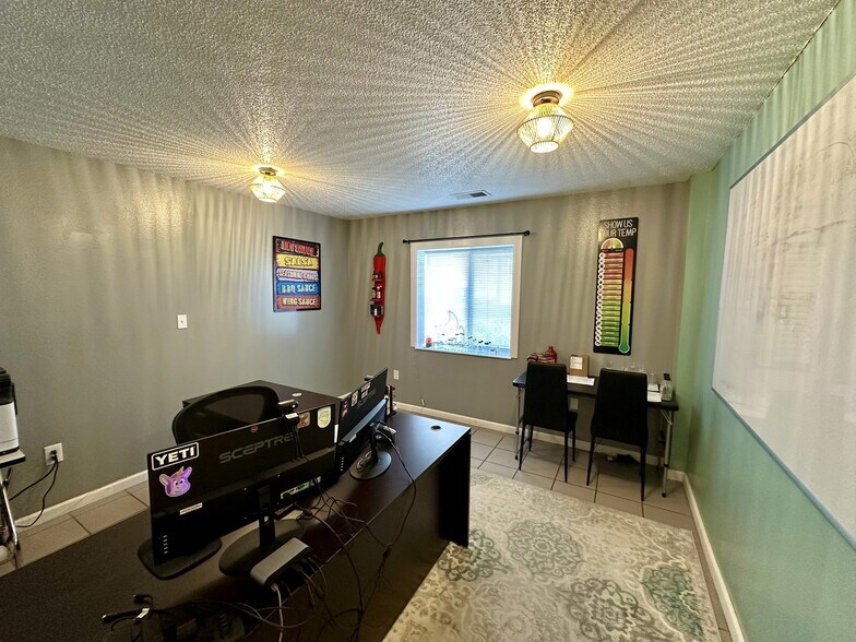 More Photos Of 3275 Newport Hwy, Sevierville Flex For Sale