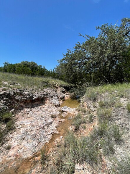 More Photos Of 221 W Rolling Oaks Dr, Goldthwaite Land For Sale