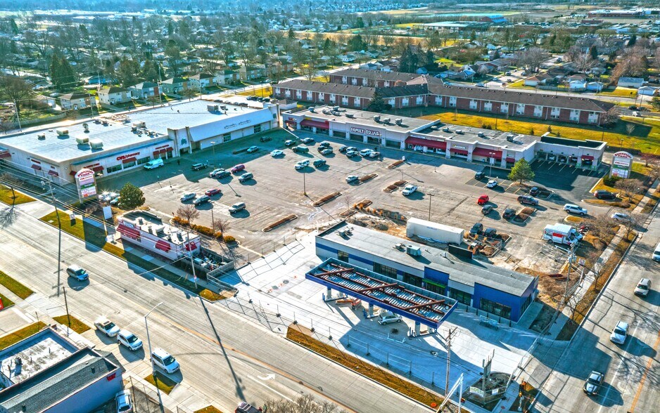 More Photos Of 1100-1399 80th St, Kenosha Unknown For Lease