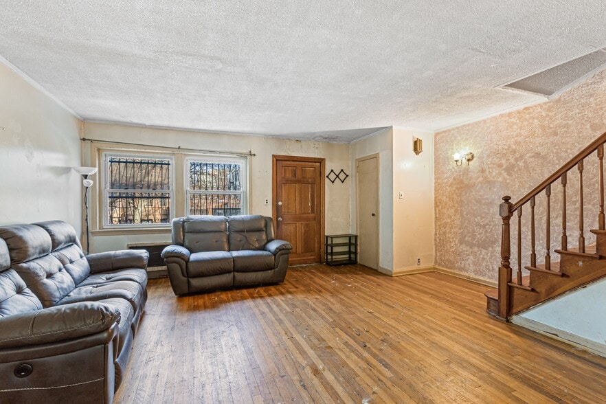 More Photos Of 4802 6th Ave, Brooklyn Religious Facility For Sale