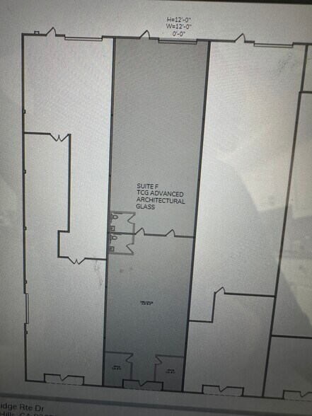 More Photos Of 23501 Ridge Route Dr, Laguna Hills Showroom For Lease