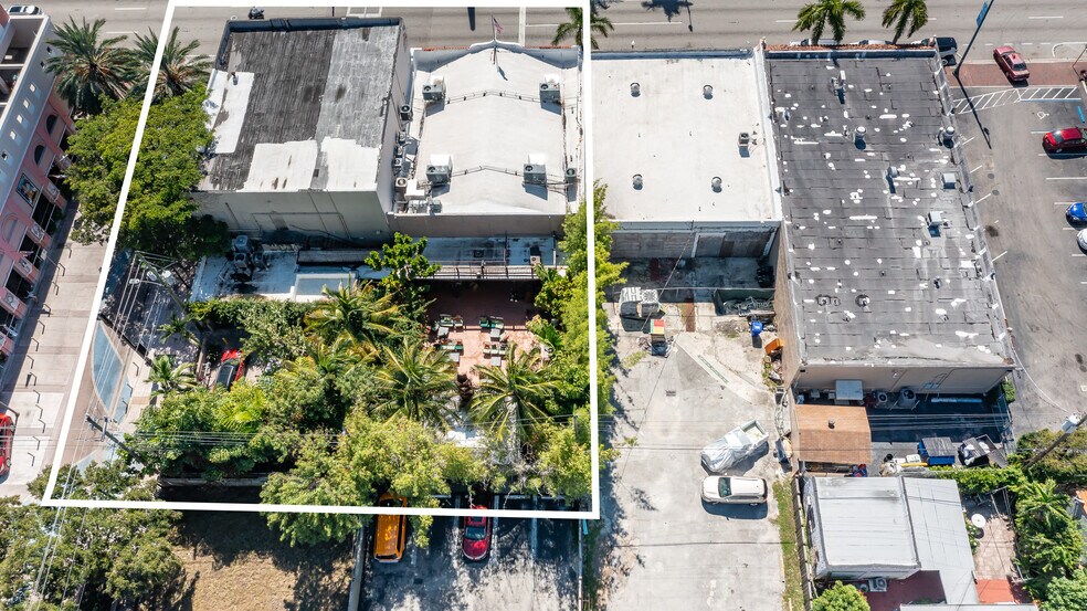 More Photos Of 1501 SW 8th St, Miami Bar For Sale