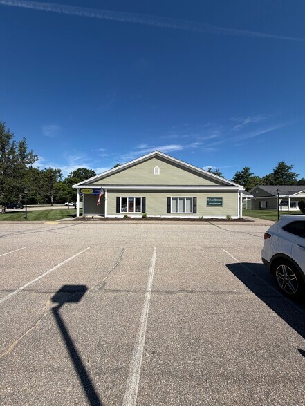 More Photos Of 211 Loudon Rd, Concord Office For Lease