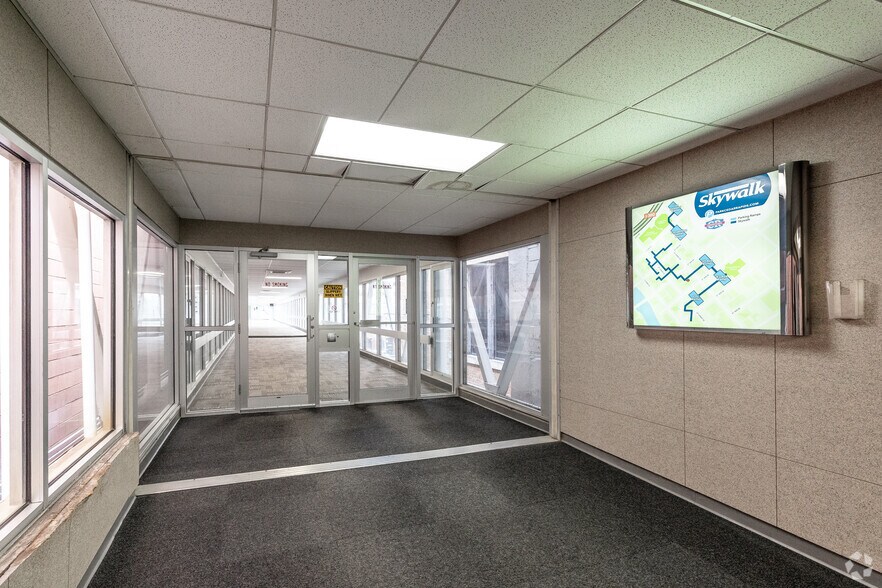 More Photos Of 221 3rd Ave SE, Cedar Rapids Unknown For Lease