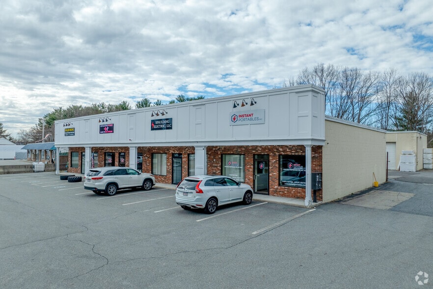 More Photos Of 671 Great Rd, Littleton Storefront Retail Office For Sale