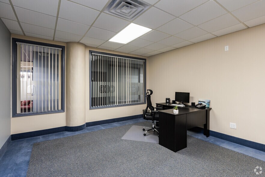 More Photos Of 900 Granby St, Norfolk Coworking Space