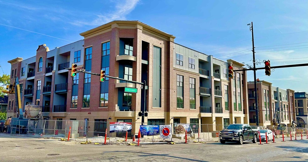 Primary Photo Of 215 E Lincolnway, Valparaiso Apartments For Lease