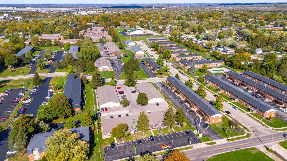 More Photos Of 207 W Funderburg Rd, Fairborn Apartments For Sale
