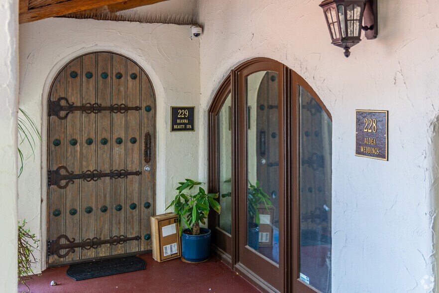 More Photos Of 4150 W Peoria Ave, Phoenix Office For Lease