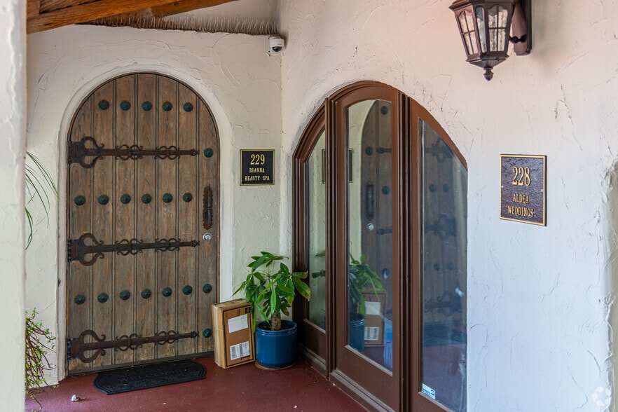 More Photos Of 4150 W Peoria Ave, Phoenix Office For Lease