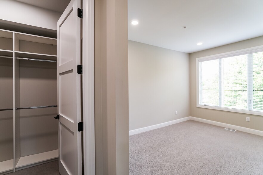 More Photos Of 244 Vester St, Ferndale Apartments For Sale