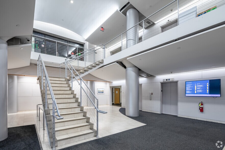 More Photos Of 1 Long Wharf Dr, New Haven Medical For Lease