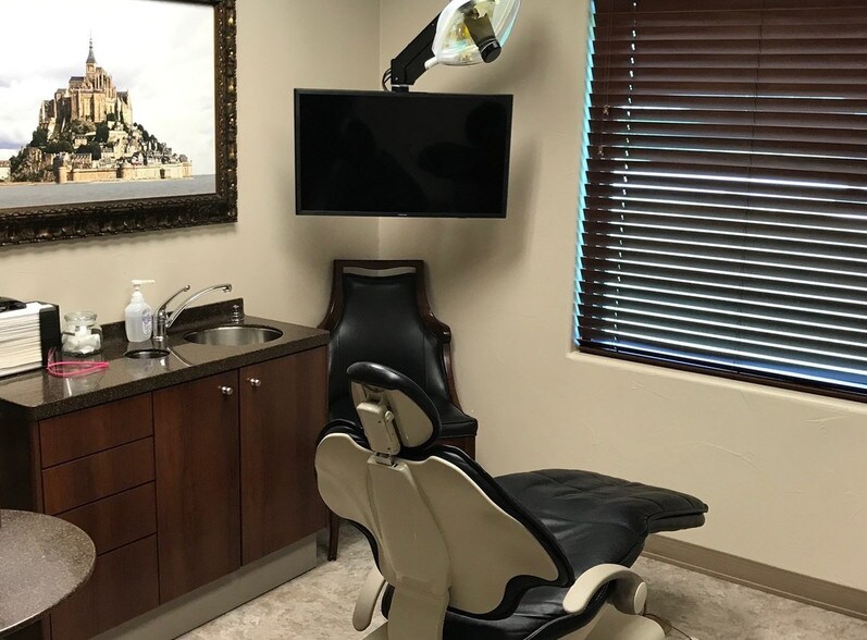 More Photos Of 1020 W Ralph Hall Pky, Rockwall Medical For Lease