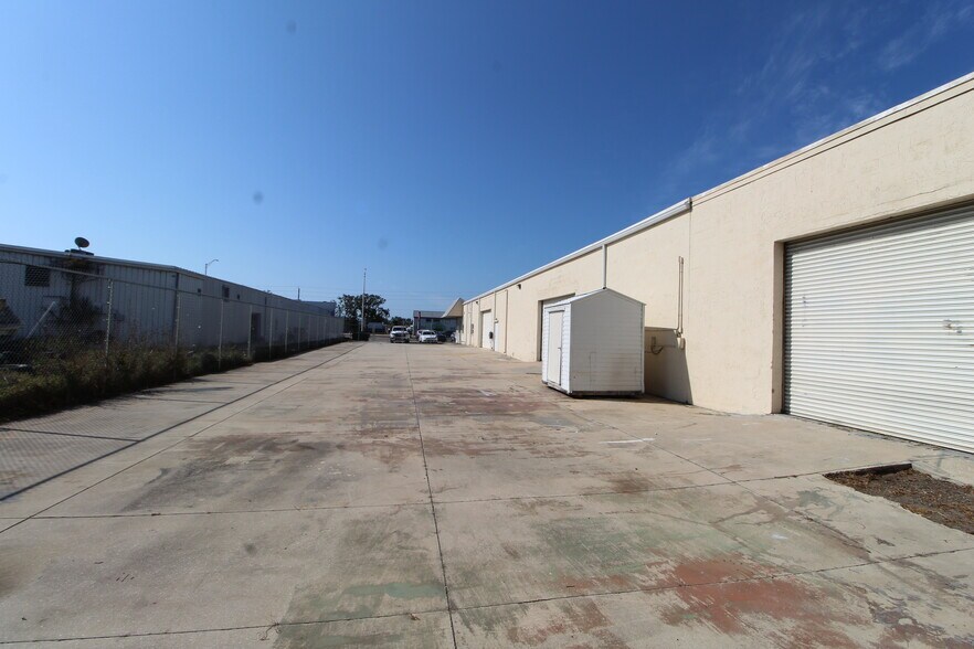 More Photos Of 1255 41 Byp, Venice Warehouse For Sale