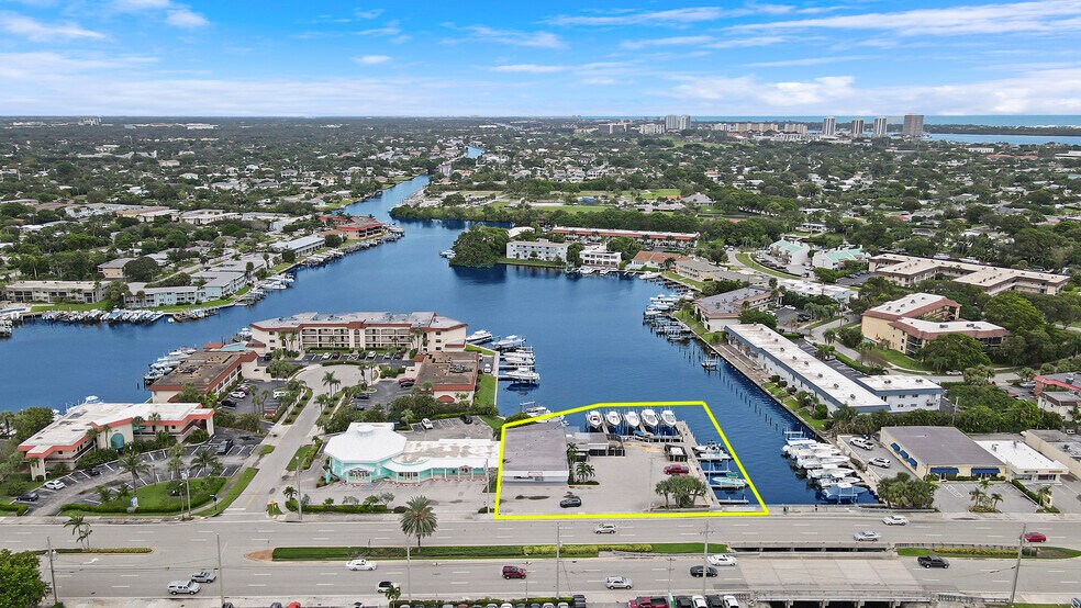 More Photos Of 631 Northlake Blvd, North Palm Beach Marina For Sale