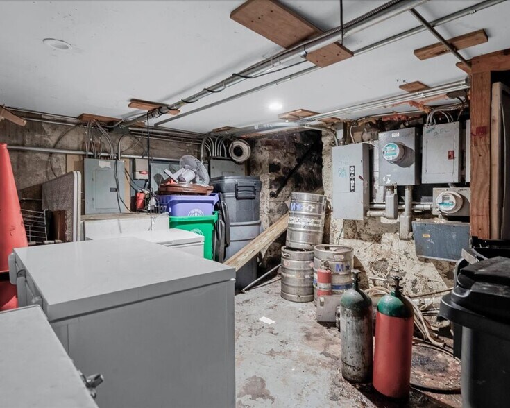 More Photos Of 617 Grand St, Brooklyn Storefront Retail Residential For Lease