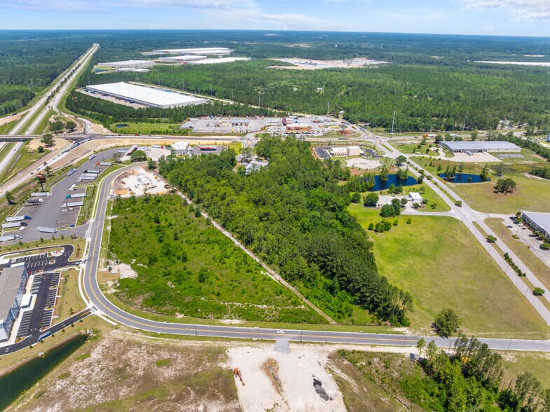 More Photos Of 11232 US-280, Ellabell Storefront For Sale