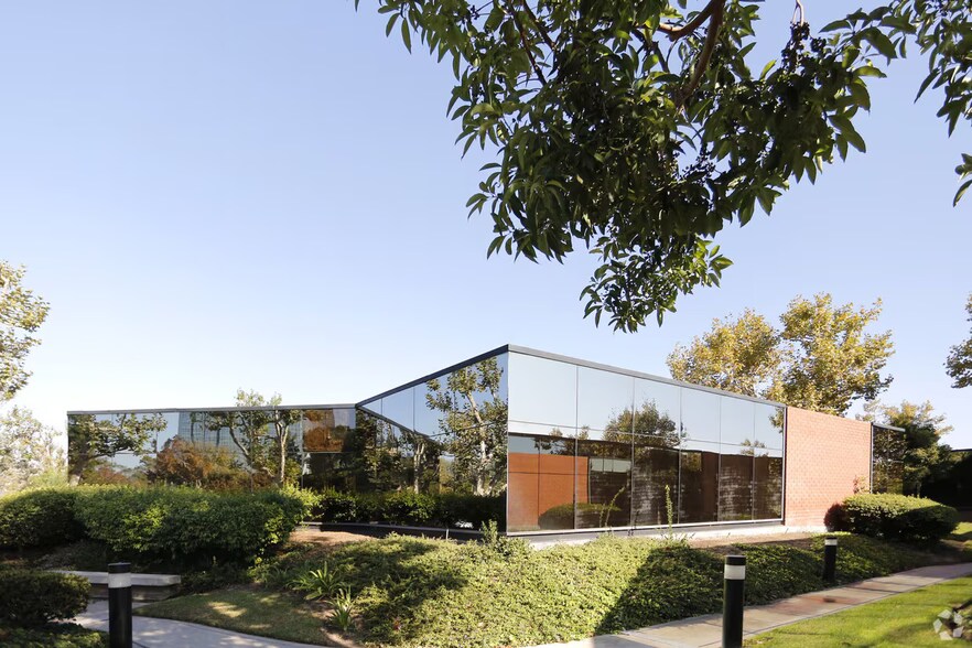 Primary Photo Of 5001 Birch St, Newport Beach Office For Lease